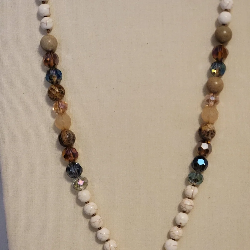 Howlite and Glass Fauceted Bead with Fabric Tassel Pendant Necklace - Picture 5 of 8